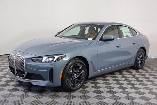 Cape York Green Metallic 2026 BMW i4 Gran Coupe eDrive40