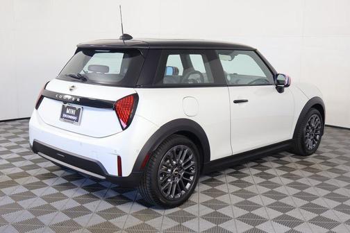 White Metallic 2026 MINI Hardtop