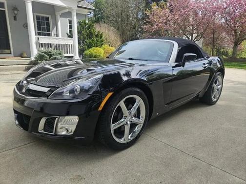 2007 Saturn Sky Red Line