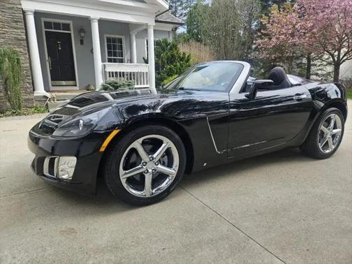 2007 Saturn Sky Red Line