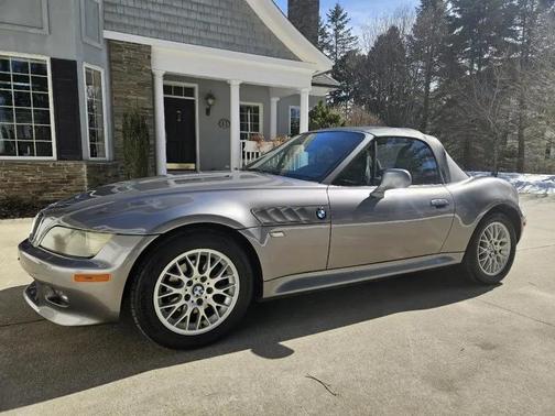 2002 BMW Z3 2.5i Roadster