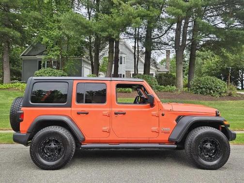 Punkn Metallic Clearcoat 2019 Jeep Wrangler Unlimited Sport