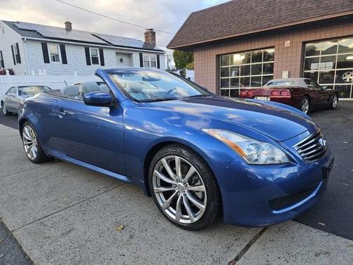 2010 INFINITI G37 Base