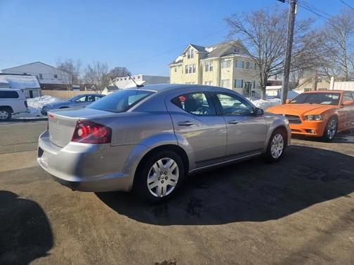 2014 Dodge Avenger SE
