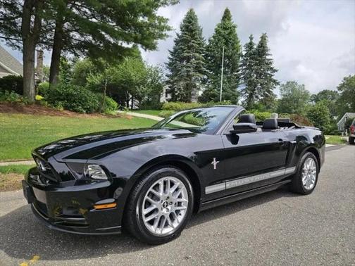 2014 Ford Mustang V6 Premium