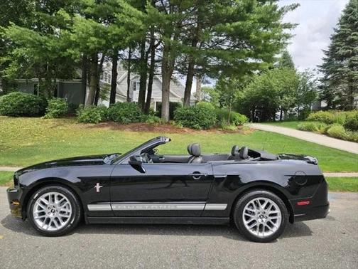 2014 Ford Mustang V6 Premium