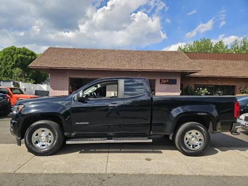 Black 2018 Chevrolet Colorado WT
