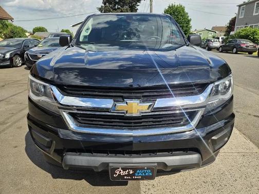 Black 2018 Chevrolet Colorado WT
