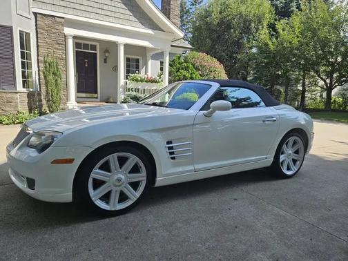 Alabaster Clearcoat/Black Cloth Top 2005 Chrysler Crossfire Base