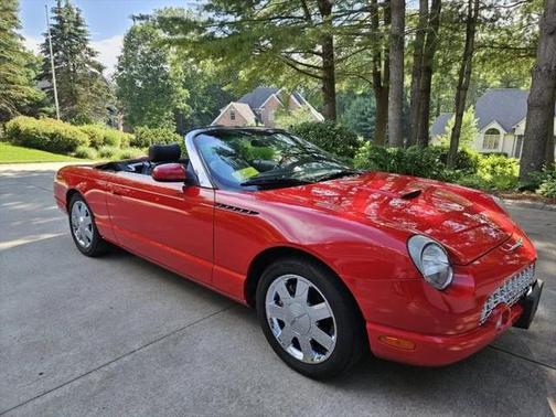 2002 Ford Thunderbird Deluxe