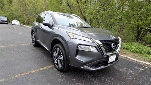 2022 Nissan Rogue SL