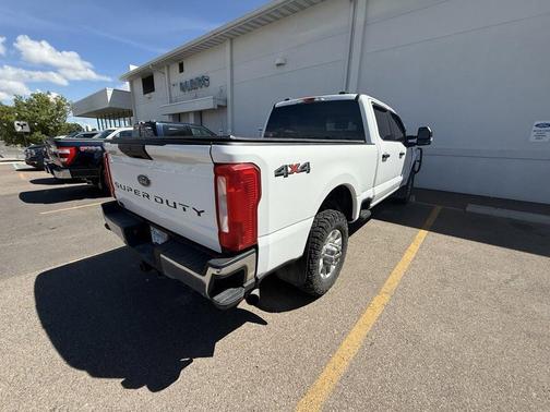 2023 Ford F-250 XLT