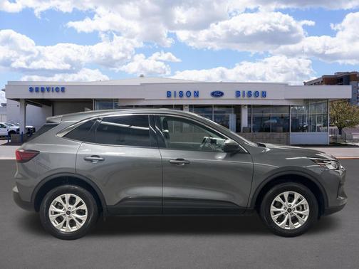CARBONIZED GRAY METALLIC 2024 Ford Escape Active