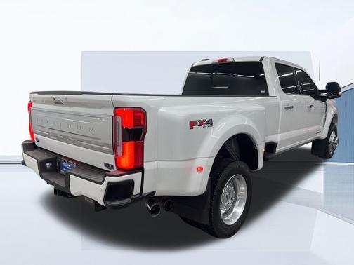 2024 Ford F-450 Platinum