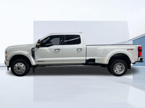 2024 Ford F-450 Platinum