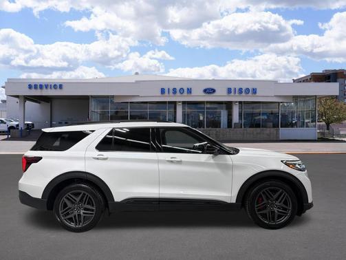 STAR WHITE MET TRI-COAT 2025 Ford Explorer ST