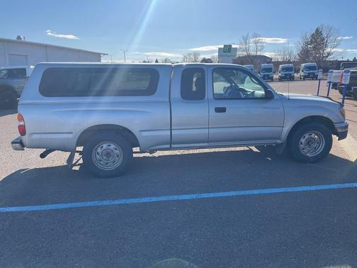 2002 Toyota Tacoma Xtracab