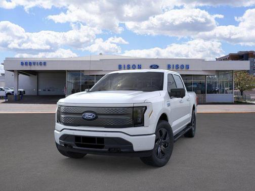 2025 Ford F-150 Lightning Flash