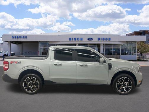 CACTUS GREY 2022 Ford Maverick Lariat