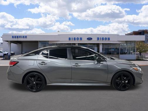 2023 Nissan Sentra SR
