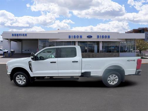 2024 Ford F-350 XLT