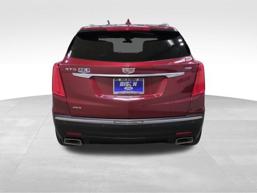 2017 Cadillac XT5 Premium Luxury