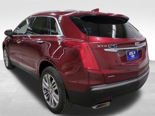 2017 Cadillac XT5 Premium Luxury