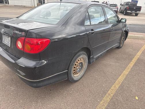 2004 Toyota Corolla 