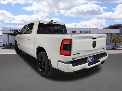 Bright White 2022 RAM 1500 Sport