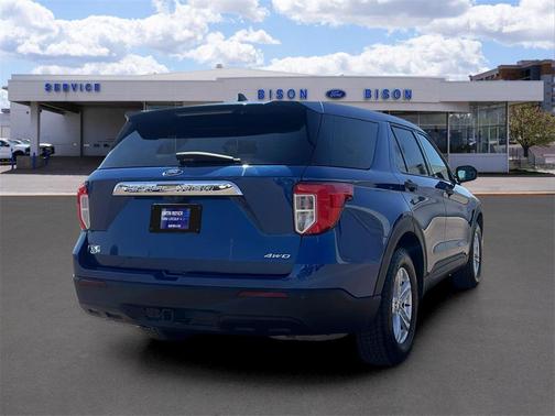 2022 Ford Explorer Base