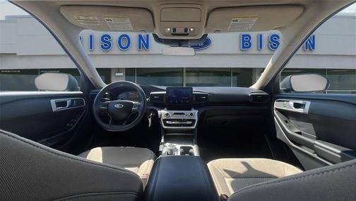 2022 Ford Explorer Base