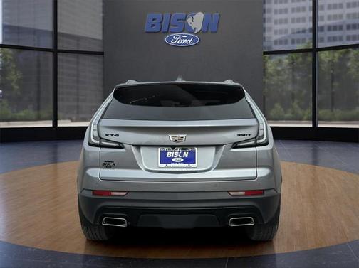 2023 Cadillac XT4 Sport