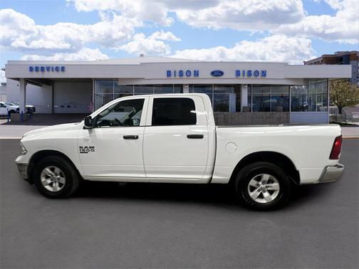 2022 RAM 1500 Classic SLT