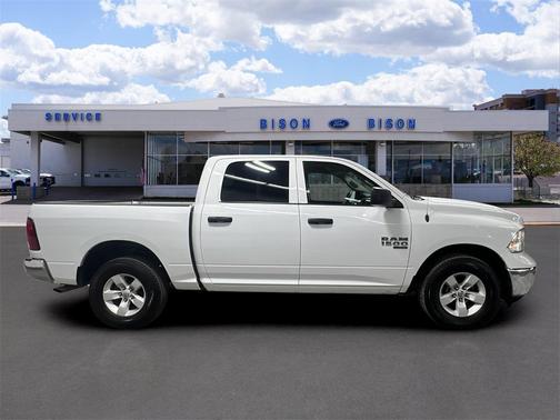 2022 RAM 1500 Classic SLT