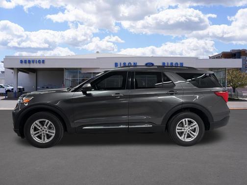 MAGNETIC METALLIC 2020 Ford Explorer XLT