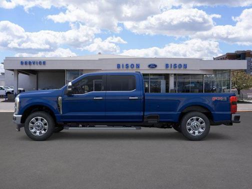 2026 Ford F-350 Lariat