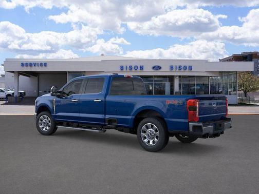 2026 Ford F-350 Lariat