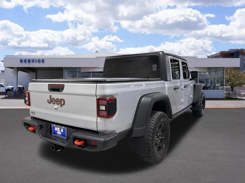 Silver Zynith Clearcoat 2023 Jeep Gladiator Mojave 4x4