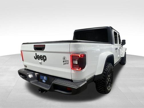 2025 Jeep Gladiator Willys