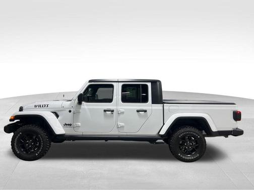 2025 Jeep Gladiator Willys