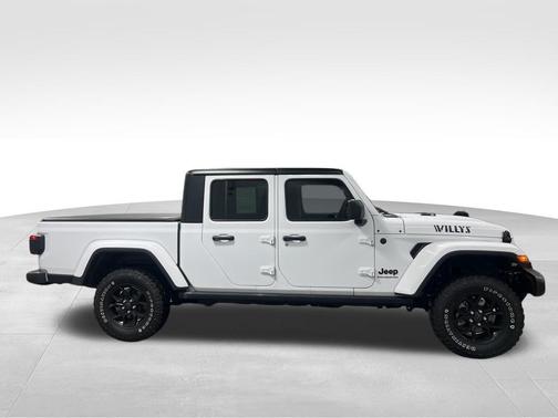 2025 Jeep Gladiator Willys