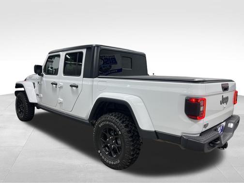 2025 Jeep Gladiator Willys