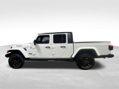 2025 Jeep Gladiator Willys