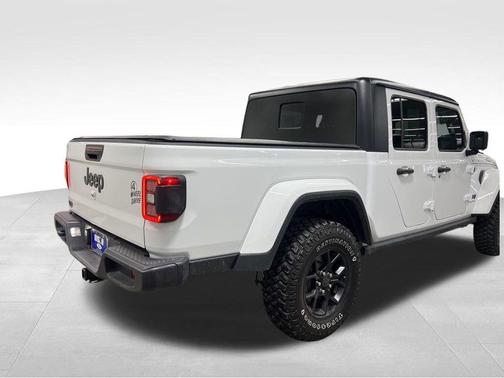 2025 Jeep Gladiator Willys