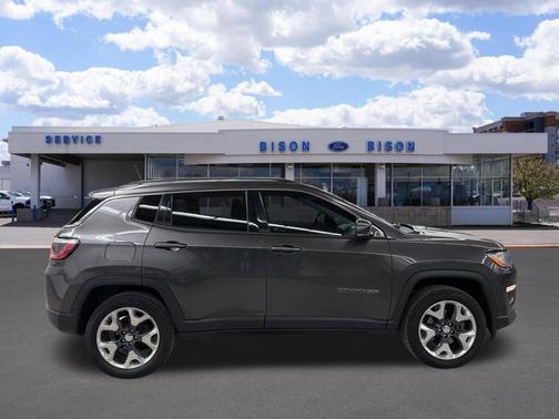 Granite Crystal Metallic Clearcoat 2019 Jeep Compass Limited