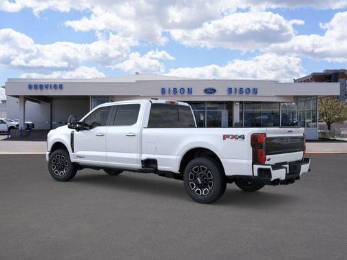 2026 Ford F-350 Platinum