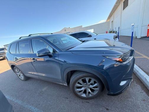 2024 Toyota Grand Highlander Limited