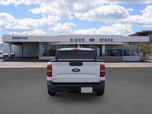 SPACE WHITE METALLIC 2026 Ford Maverick XLT