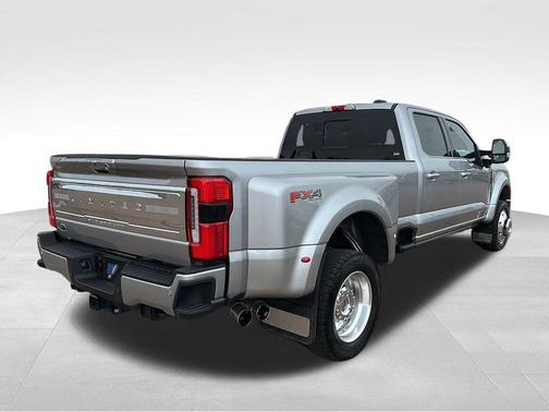 2024 Ford F-450 Limited