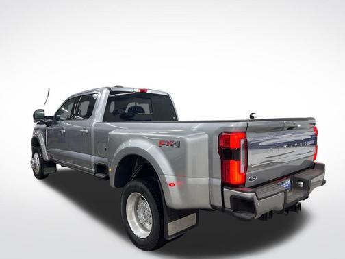 2024 Ford F-450 Limited